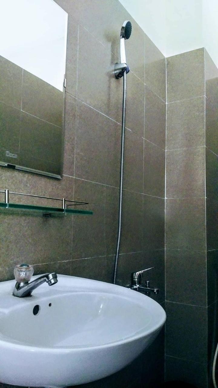 Nha Nghi Kien An Hotel Hue Exterior photo
